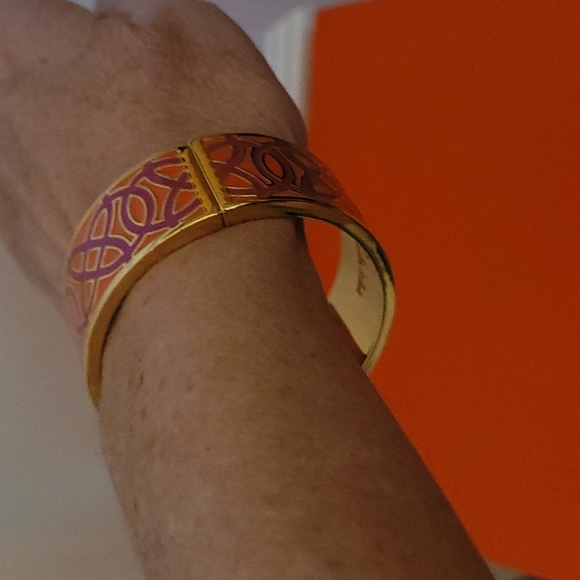 Stella & Dot Eleanor Bangle - Picture 6 of 10